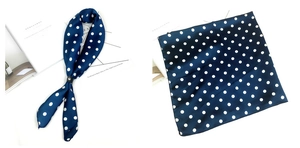 Foulard en satin bleu marine à pois blancs, vue à plat et porté avec un nœud