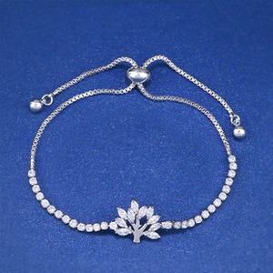Pulsera ajustable árbol de la vida en plata con circonitas blancas de corte marquesa