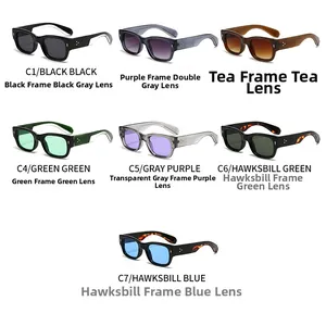 Vue détaillée de lunettes de soleil à monture étroite montrant sept variantes de couleurs