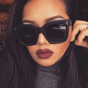 Retro Quadratischer Rahmen Sonnenbrille Großer PC Rahmen AC Gläser Metall Nieten Mode UV Schutz Unisex Augenmode