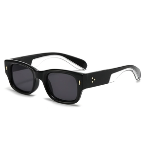 Lunettes De Soleil Carrées Rétro Monture En PC Verre En AC Protection UV Branches Larges Rivets Métalliques Décor Mode Pour Femmes Hommes