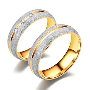 Edelstahl Bandringe Zweifarbig Gold Silber Farbe Mattiertes Sandgestrahltes Design Für Paare Männer Frauen Minimalistisch