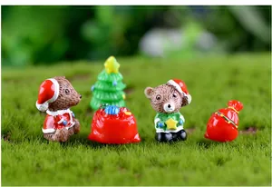 Detailset aus Harz-Weihnachtsbären und festlichem Miniatur-Landschaftszubehör