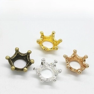 Lace hollow crown alloy charms in four metallic finishes for DIY jewelry making