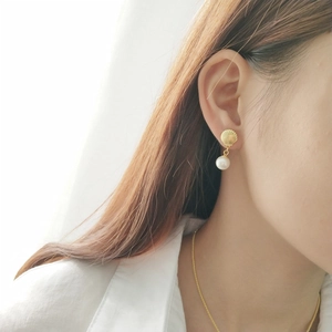 Scallop Shell Dangle Earrings With 925 Sterling Silver Earring Post And Artificial Pearl 18K Gold Plated Elegant Women