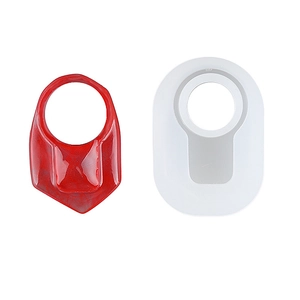 Stampo in silicone e anello geometrico in resina con foro circolare per creazione di gioielli
