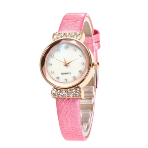 Fashionable rose gold quartz watch for women with pink leather strap and rhinestone dial
