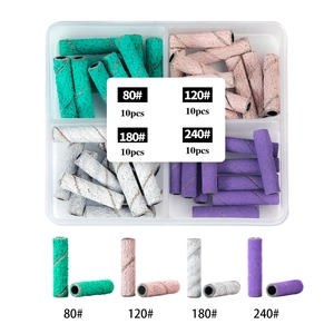Detail of 40pcs nail sanding bands in 4 grits with a clear plastic storage case