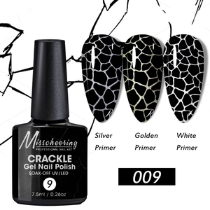 Crackle gel nail polish 7.5ml showing marble break effect on gold and white base