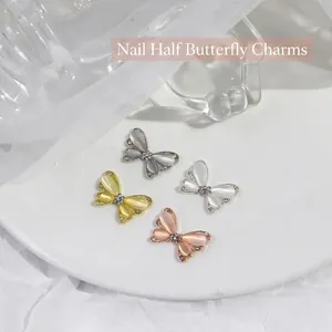 Charmants bijoux d'ongles papillon 3D avec pierres d'opale et strass scintillants