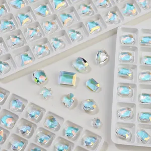 Cristaux d'aurore en verre K9 pour nail art en formes de cœur et de goutte