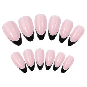 Almond-Pres-on-Nägel im French-Design mit rosa Basis, schwarzen Spitzen und Linien