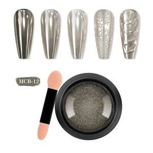 Vue détaillée du kit poudre à ongles miroir MCB-12 avec des finitions argent métallique