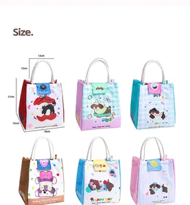 Guida taglie per sei borse pranzo cartoon con dimensioni 21x18x15cm e manici in cotone