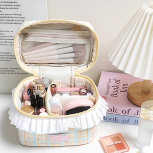Trousse de maquillage à carreaux doux avec bordure volantée et grande capacité de rangement