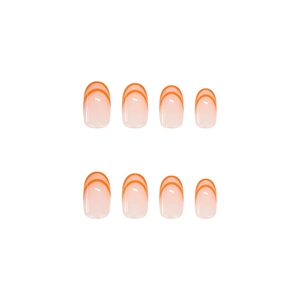 Faux ongles dégradés orange style french manucure forme ovale sur fond blanc pur
