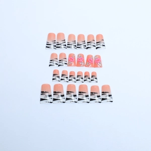 Leopard print duckbill press-on nails with 3D pink lips and rhinestones decoration