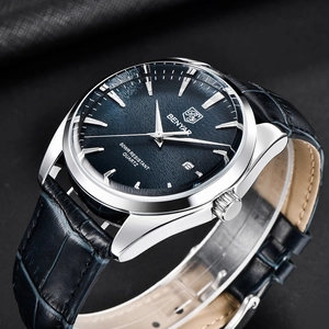 Montre à quartz pour hommes avec cadran bleu soleillé et boîtier en acier inoxydable argent