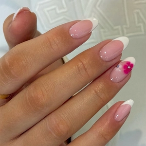 Unghie Finte Lunghe A Mandorla Stile Francese Punte Bianche Strass Fiori Dipinti Rosa Nude Resina ABS Per Donne Elegante