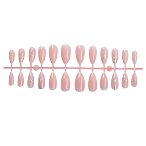 Faux ongles amande rose nude avec lignes métalliques argentées, lot de 24 pièces