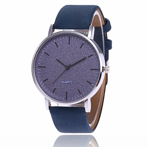 Montre à quartz pour hommes avec bracelet en cuir bleu mat et grand cadran épuré