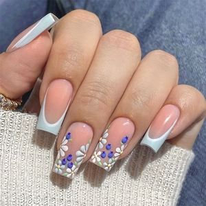 Press On Nails Long Square French Tip Glossy Fake Nails Nude Pink With Daisy Floral Print Designs For Women