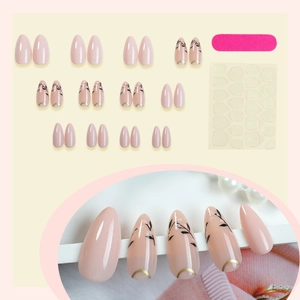 Kit de faux ongles amande roses avec motifs floraux, mini lime et adhésifs inclus