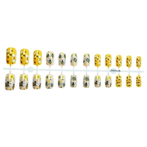 Cute yellow bee and floral press-on nails set with 24 pieces in various sizes