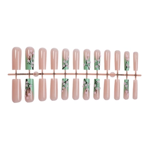 Faux ongles français avec motifs de fleurs de cerisier et accents vert menthe, lot de 24