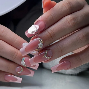 Lange Ballett-Drucknägel Mit Weißen 3D-Blumen-Strasssteinen Elegante Französische Farbverlauf Pinke Künstliche Nägel