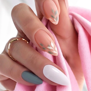Glossy Press On Nails Almond Shape Leaf Pattern Pink Blue White Artificial Manicure DIY Finger Beauty