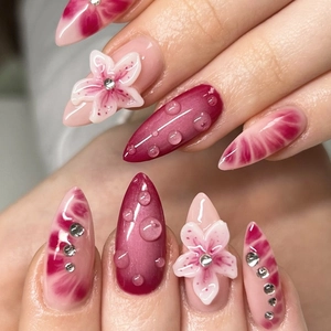 Unghie Finte A Pressione Fatte A Mano Mandorla Lunga Punte Unghie Fiori 3D Strass Stile Francese Manicure Lucida Per Donne