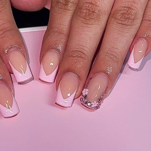 Press On Nails Long Square Pink French Tips With 3D Floral And Rhinestone Design Fake Nails For Women Manicure DIY Art