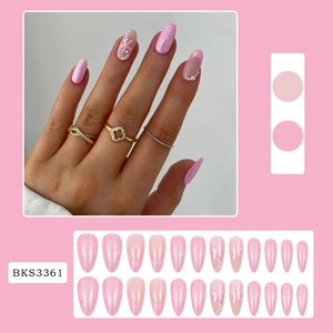 Set unghie rosa glitter con farfalle 3D e perle, forma a mandorla stile francese elegante