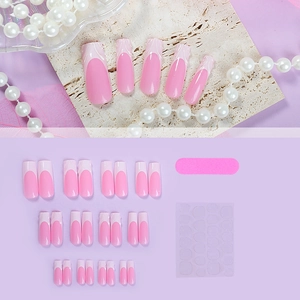 Kit détaillé de 24 faux ongles French manucure roses forme cercueil avec accessoires de pose