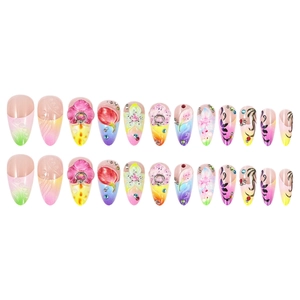Faux ongles amande 3D à fleurs avec strass colorés et anneaux métalliques décoratifs