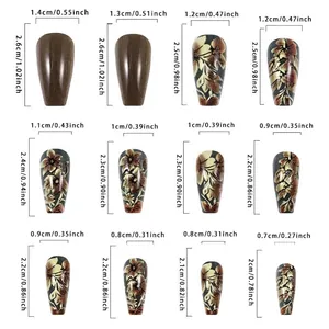 Guida alle taglie per unghie finte lunghe sfumate marroni e floreali con 12 misure