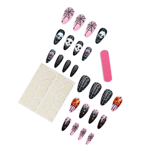Halloween-Nägel zum Aufkleben mit Kürbis- Totenkopf- und Spinnennetz-Designs