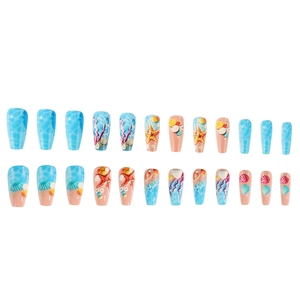 Unghie finte tema oceano con stelle marine e conchiglie, blu e rosa sabbia, set da 24