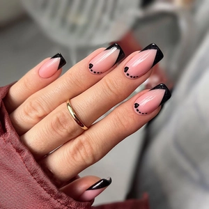 French Black V-Shape Tip Press On Nails Long Square Pink Nude Base Heart Pattern Artificial Fake Nails For Women