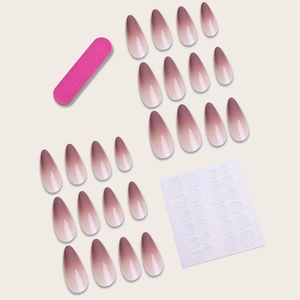 Kit de faux ongles amande dégradé marron et crème avec lime à ongles et autocollants