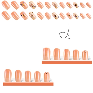 24 faux ongles rose nude avec motifs floraux, perles et strass décoratifs