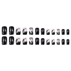 Schwarz-weiße Blumen-Nagelstickers zum Aufkleben mit abstrakter Tinte und kurzem Quadrat
