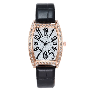 Fashionable tonneau quartz watch for women with rose gold rhinestone case and leather strap