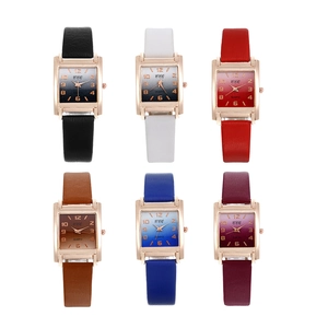 Sei orologi al quarzo con quadrante sfumato, cassa oro rosa e cinturino in pelle