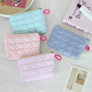 Quilted Heart Mini Coin Purse Polyester Candy Color Portable Storage Bag With Hanging Loop For Lipstick Sanitary Napkin