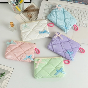 Kawaii Quilted Coin Purse Bow Decor Zipper Pouch Water Resistant Fresh Sweet Style Mini Handbag For Girls