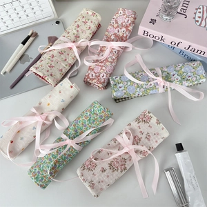 Floral Cloth Makeup Brush Bag Roll Up Cosmetic Organizer Pouch With Ribbon Tie Heart Zipper Pocket Portable For Women