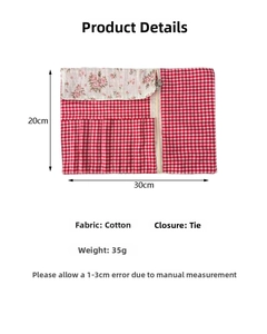 Floral lining detail and size specs of a 30x20cm cotton cosmetic bag with tie closure