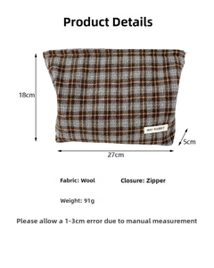 Detailed dimensions of the plaid wool canvas organizer bag with zipper closure